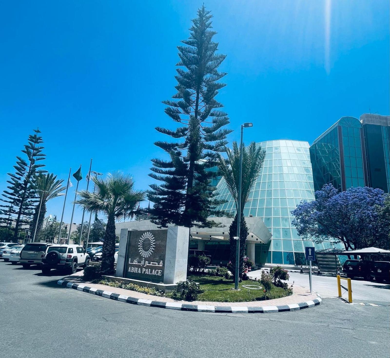 Abha Palace Hotel Exteriör bild